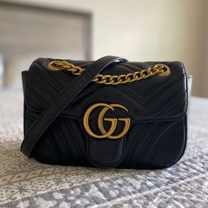 DH gate purse black and gold